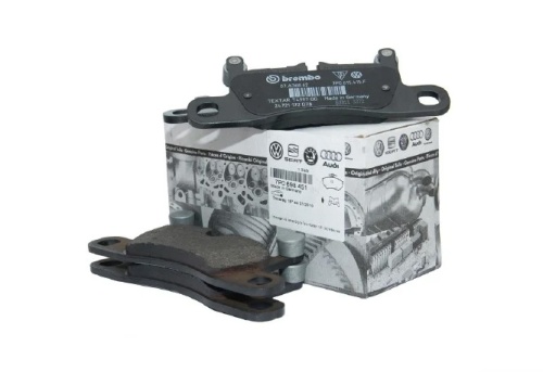 Volkswagen Колодки тормозные дисковые задние 7P0698451 для Volkswagen Touareg (4 шт.)