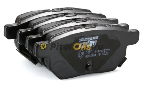 Дисковые тормозные колодки задние TRW GDB3454 для Aston Martin, Subaru, Toyota (4 шт.)